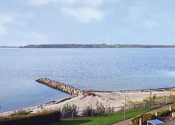 Klinten フ ァボルグ